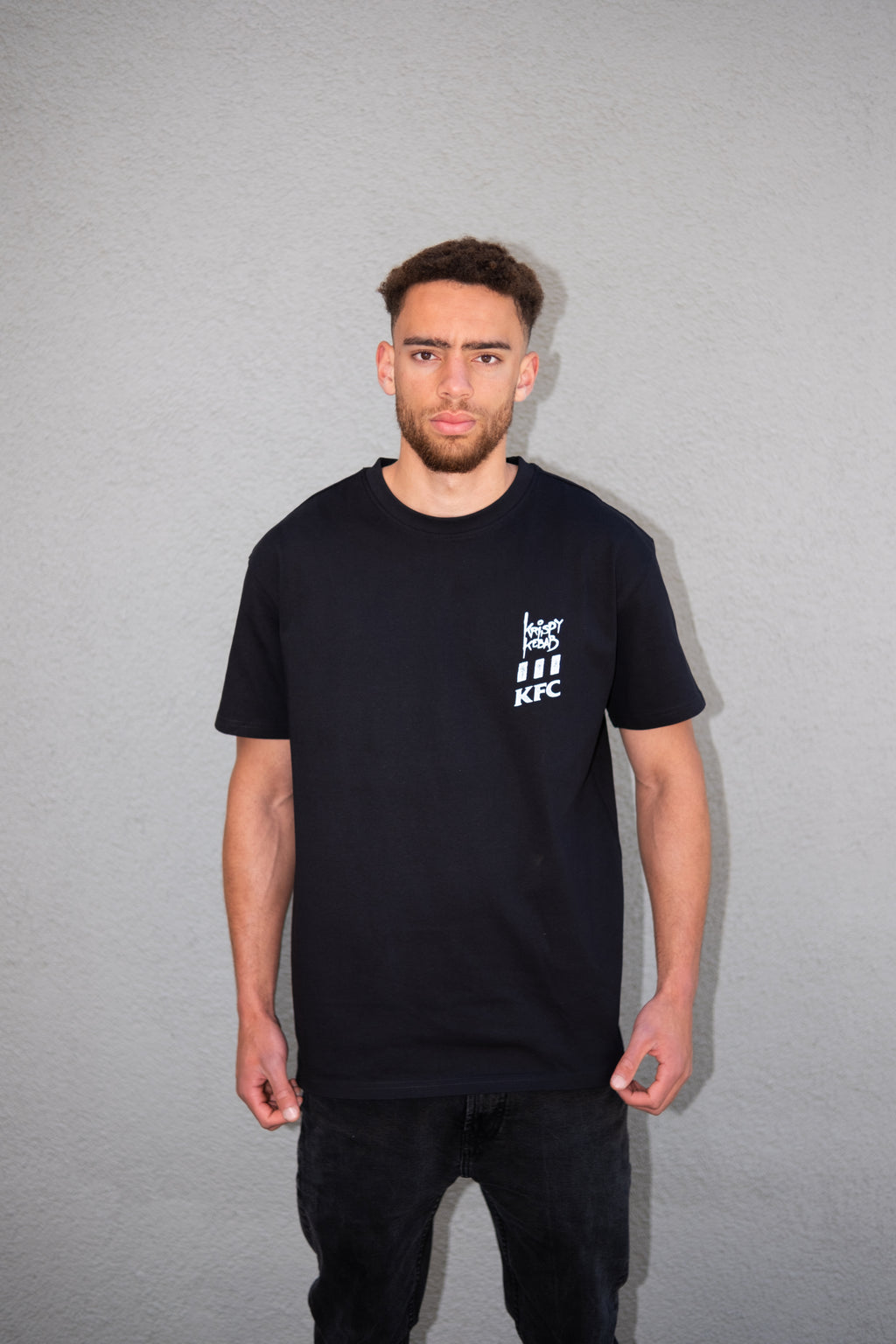 "KRISPY KEBAB X KFC" Oversized Shirt – Black